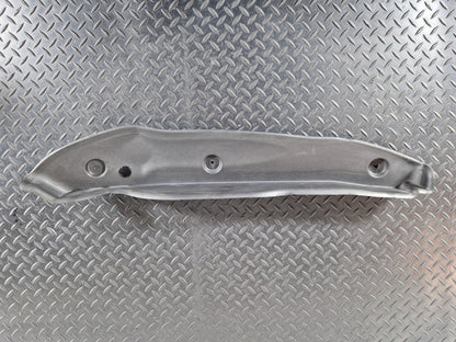 11-19 MERCEDES BENZ ML W166 FRONT RIGHT O/S WING FENDER COVER SEAL A1668890025