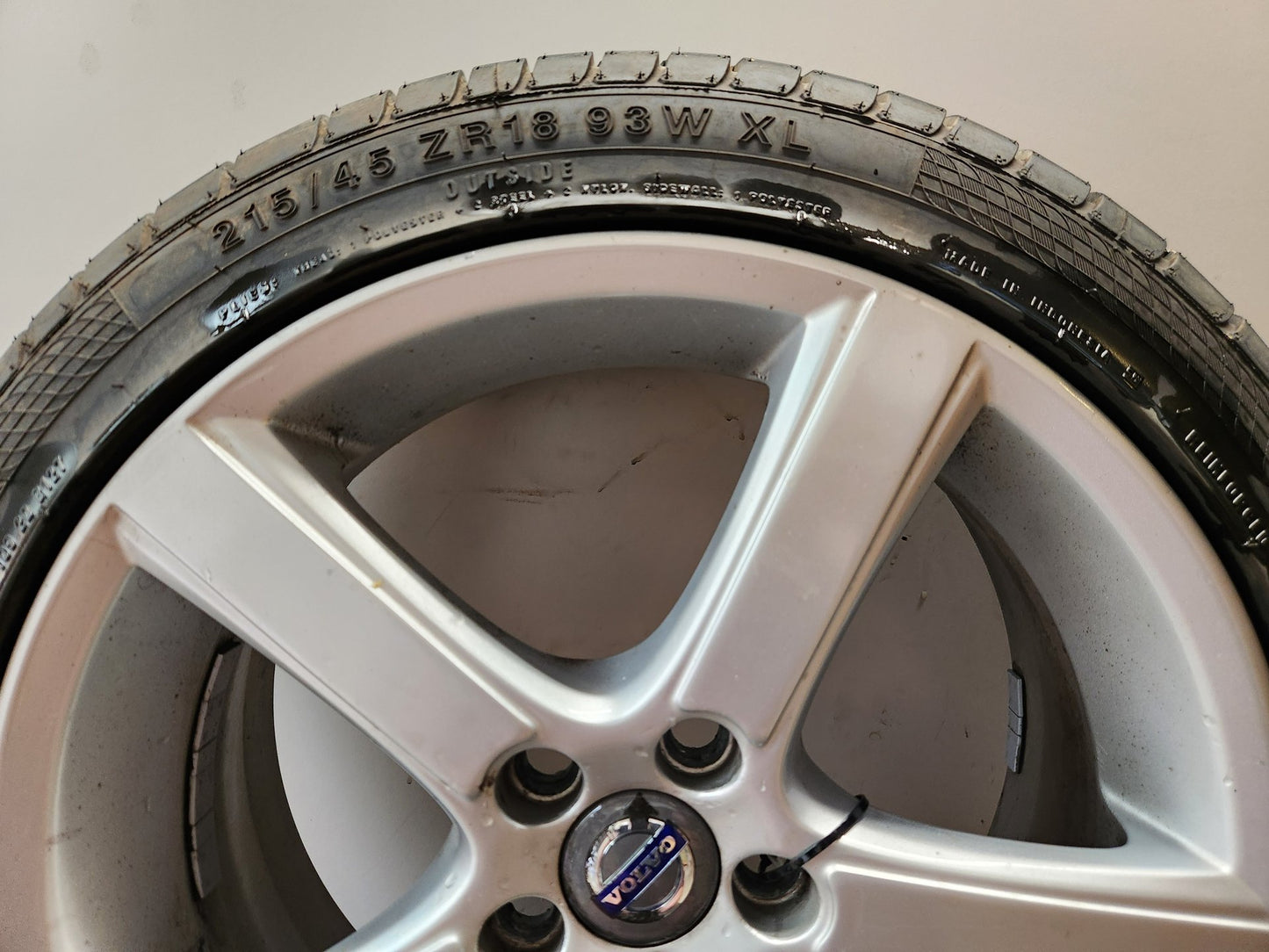 Volvo V50 MK2 FL (MW) 18" Alloy Wheel with Tyre 215/45/18 ~7mm