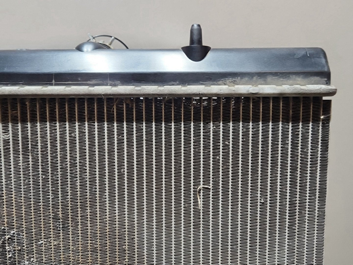 Peugeot RCZ 2L Diesel 120kw DW10CTED4 (RHH) Genuine Coolant Radiator 9682477580