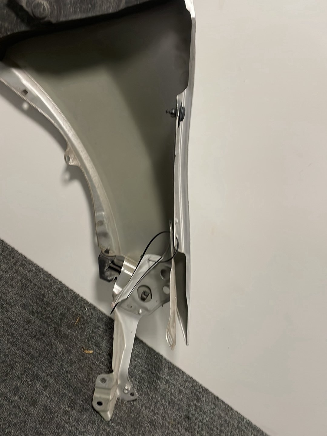 Honda Civic MK9 (FK27) Hatchback Front Left N/S Wing Fender Panel in Silver