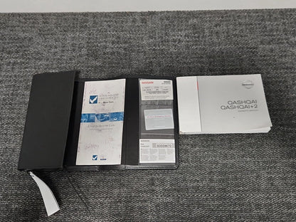 Nissan Qashqai MK1 FL (J10) SUV Genuine Owners Handbook & Wallet