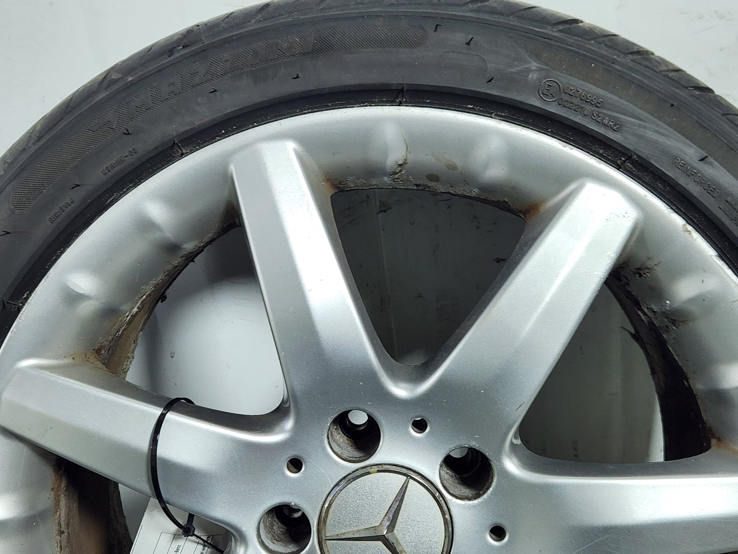 Mercedes C-Class W203 (FL) 17" Alloy Wheel with Tyre 245/40/17 ~7mm A2034012402