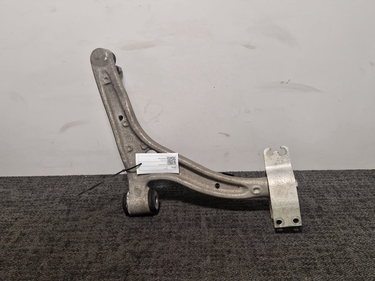 Mercedes-Benz W176 Front Left Suspension Control Arm A2463330300