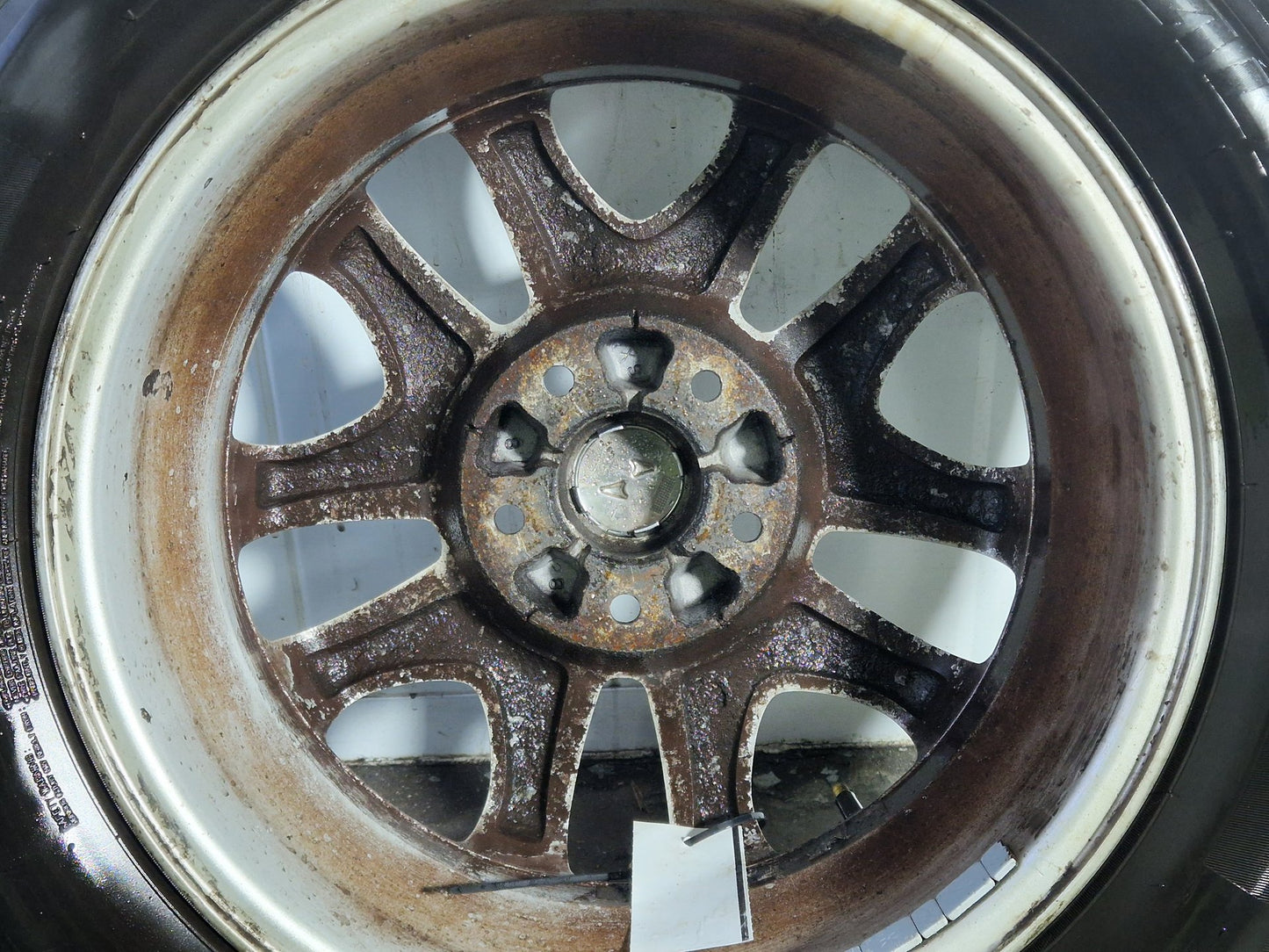 Hyundai i30 MK1 (FD) 5" Alloy Wheel with Tyre 205/55/16 6mm