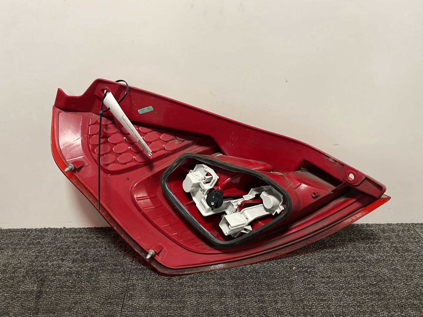 2010 Ford Fiesta MK7 Genuine Rear Right O/S Driver Tail Light 8A61-13404-A