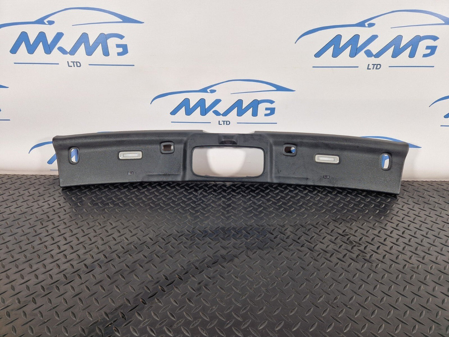 Audi A5 F5 Top Windscreen Mould 8W7867360