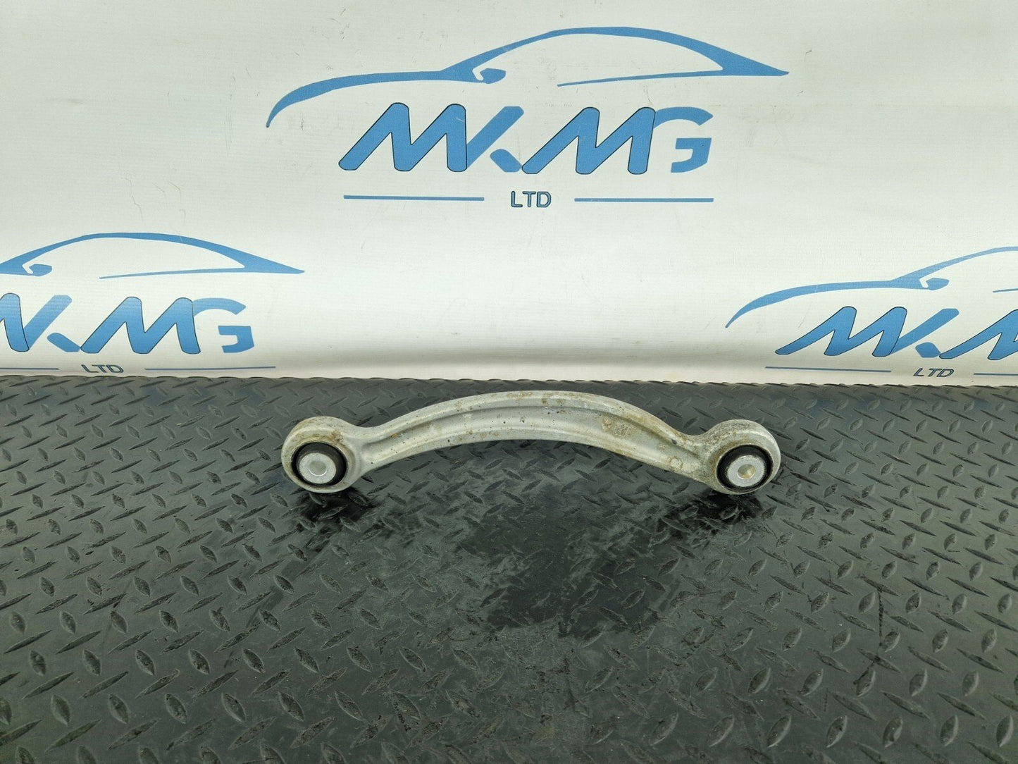 14-21 MERCEDES BENZ C200 W205 REAR RIGHT O/S WISHBONE CONTROL ARM A2043502206