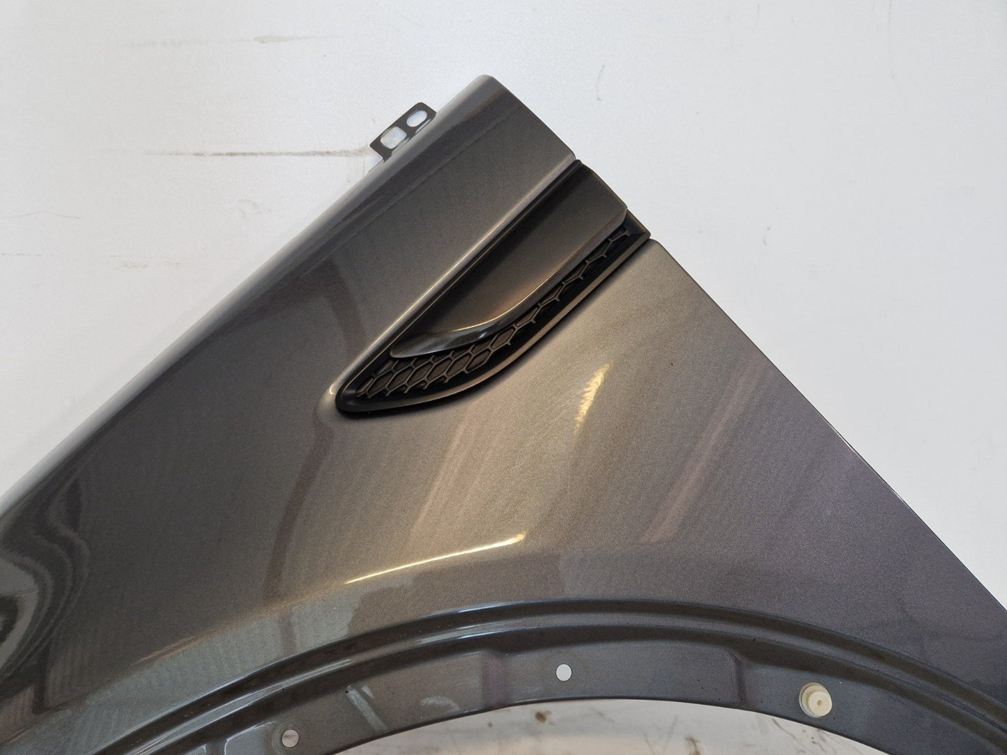 14-19 LAND ROVER L550 DISCOVERY SPORT OEM FRONT LEFT N/S FENDER WING FB7216016A