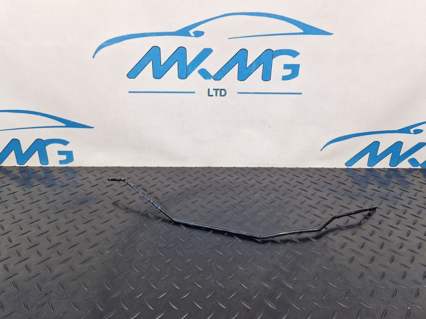 14-21 MERCEDES BENZ C220d W205 OEM HEATING WATER RETURN LINE PIPE A2055002372