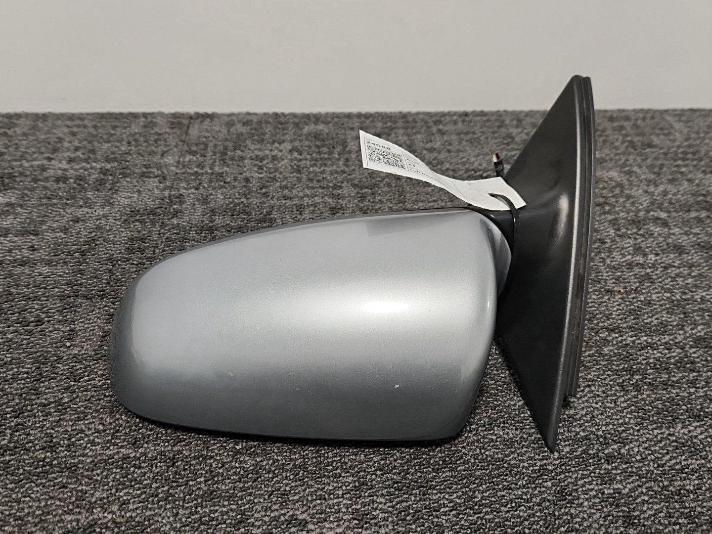 2006 Audi A4 B7 Genuine Front Left N/S Door Wing in Mirror Quartz Grey Metallic