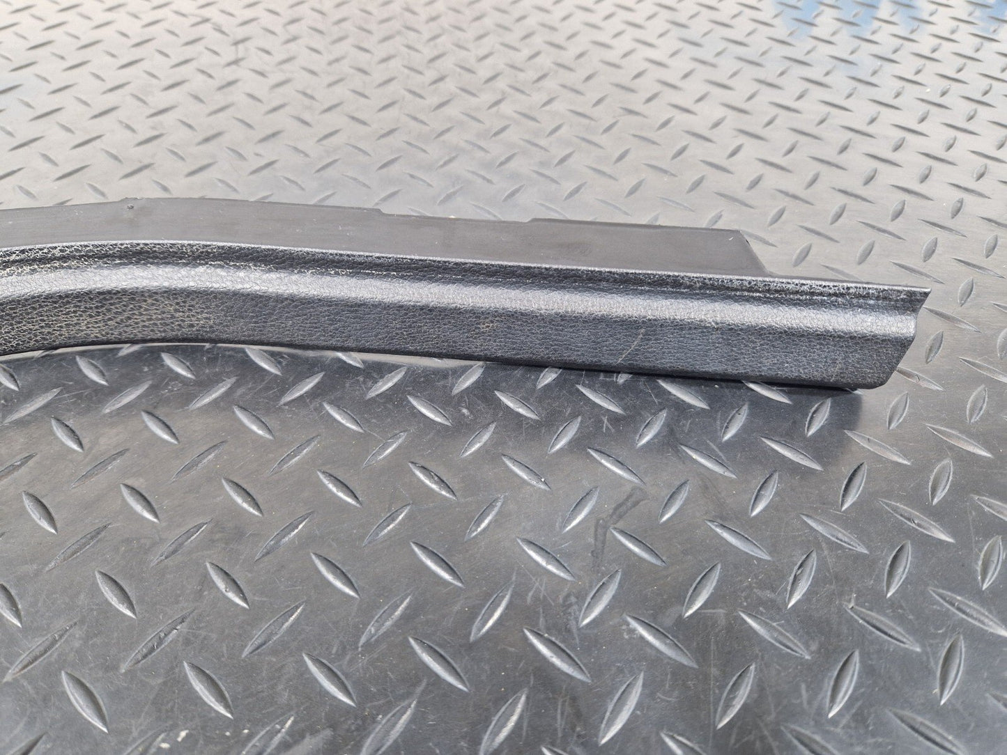 10-13 BMW X5 E70 LCI REAR LEFT N/S ENTRY TRIM 7154839