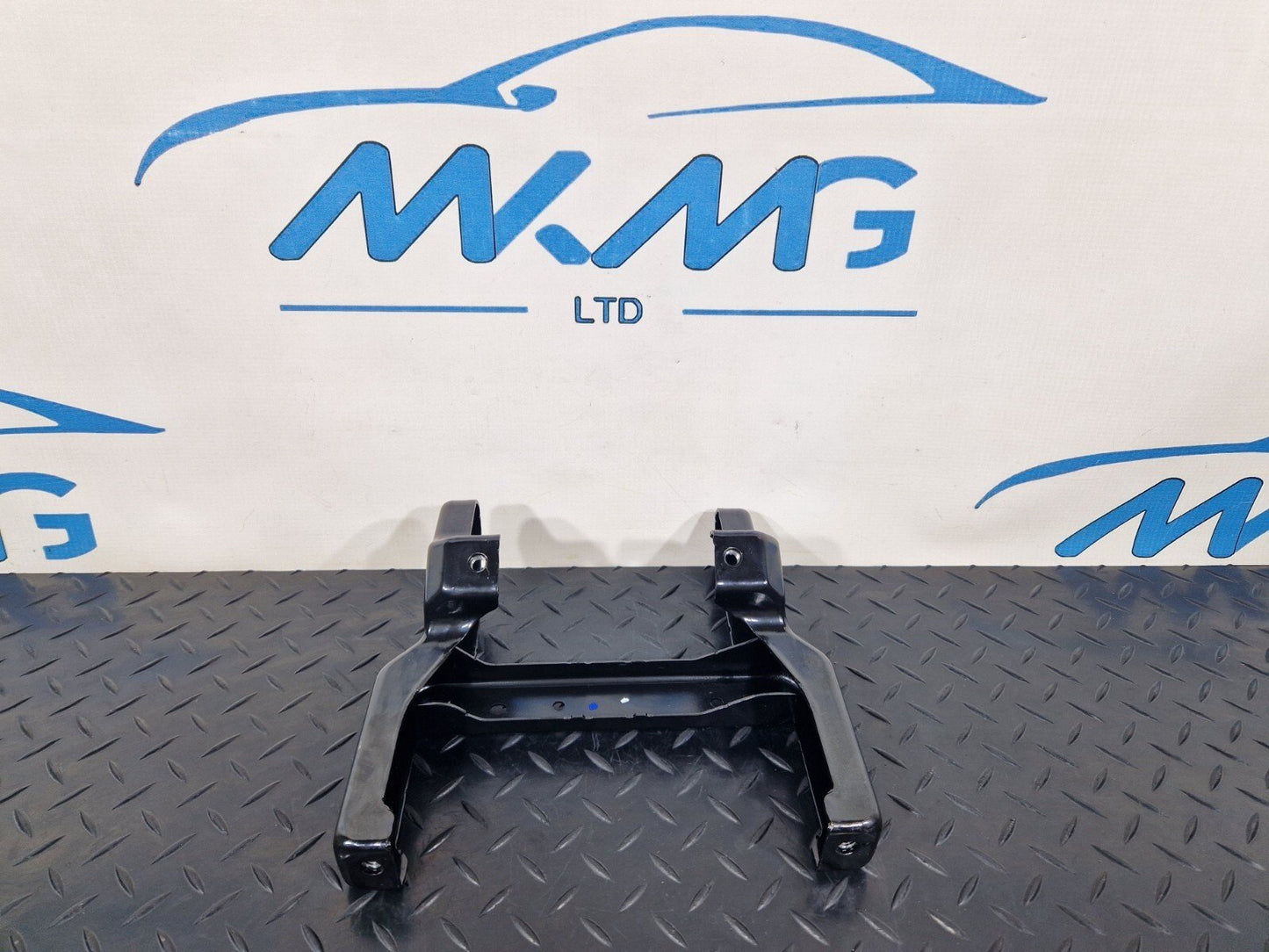 10-18 AUDI A7 4G S-LINE GENUINE OEM STEERING MECHANISM BRACKET 8K2419250C