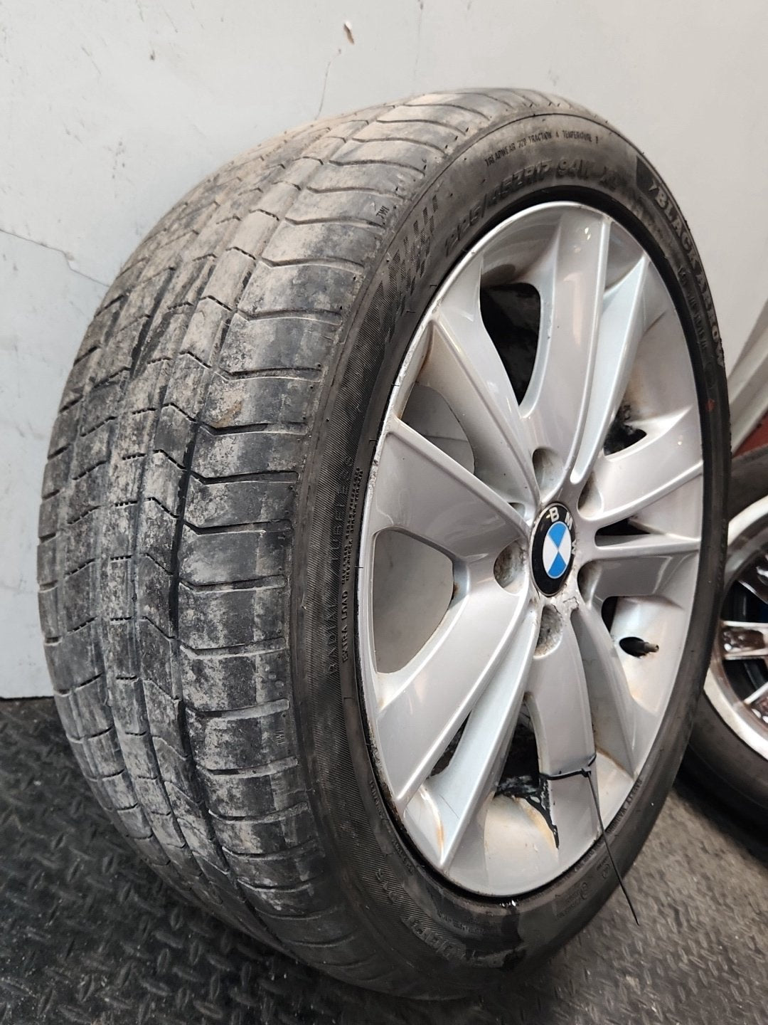 2009 BMW 116d E87 17" Alloy Wheel with Tyre 225/45/17 ~4mm