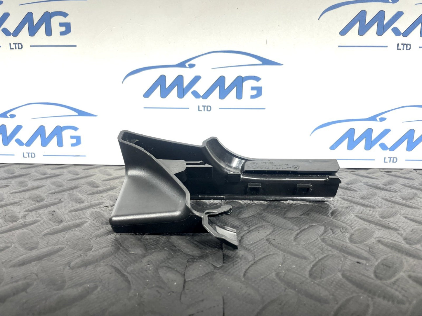 14-21 BMW 2 SERIES GRAN TOURER F45 F46 218D TRIM COVER LEFT O/S PANEL 7341907