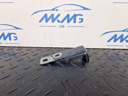 16-19 AUDI A4 AVANT B9 S-LINE FRONT DRIVER SIDE WING BRACKET 8W0821434B