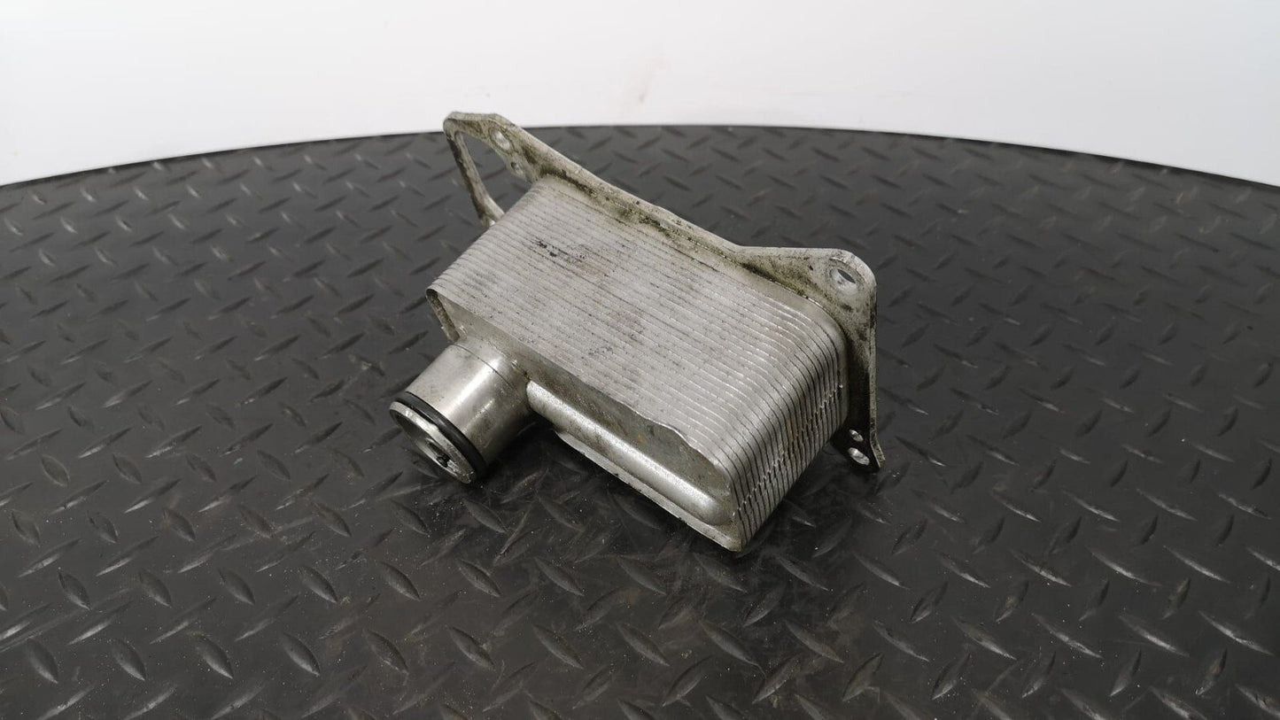 11-16 BMW F10 5-SERIES 530D DIESEL ENGINE GENUINE OIL COOLER 8512435