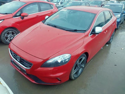 2014 Volvo V40 MK3 (525)