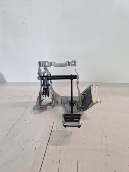 17-24 AUDI S5 F5 OEM SPORTBACK AUTOMATIC GEARBOX BRAKE PEDAL & FRAME 8W2723140A