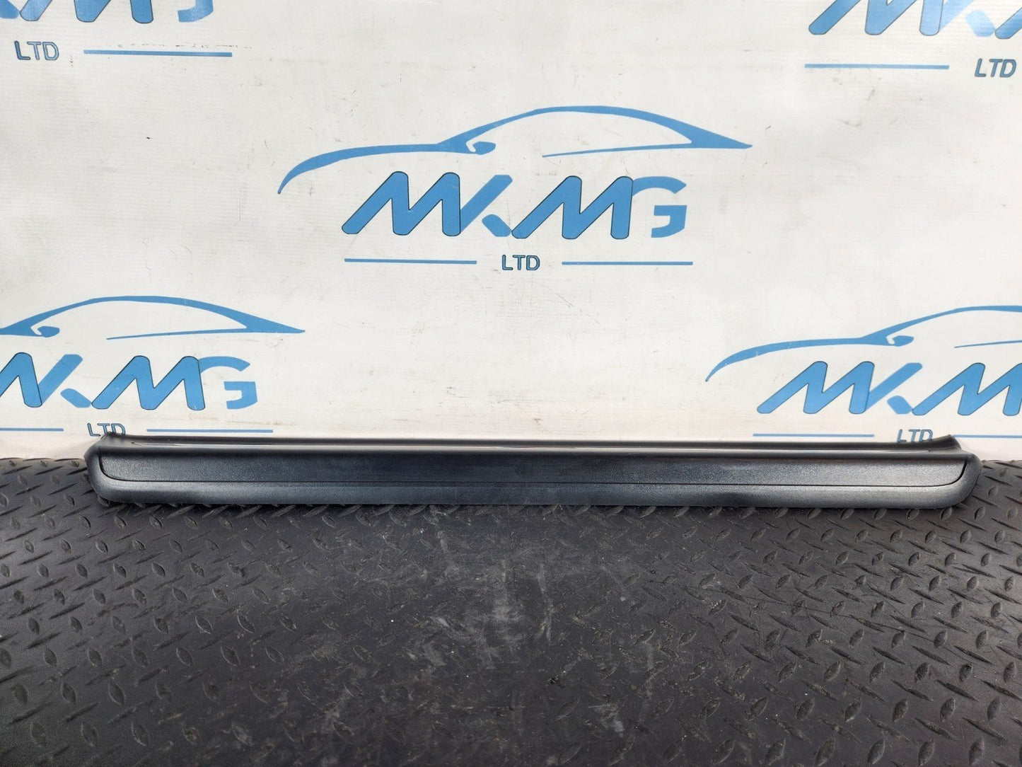 11-18 BMW 6 SERIES F13 COUPE M-SPORT OEM FRONT LEFT N/S DOOR STEP SILL 8051705