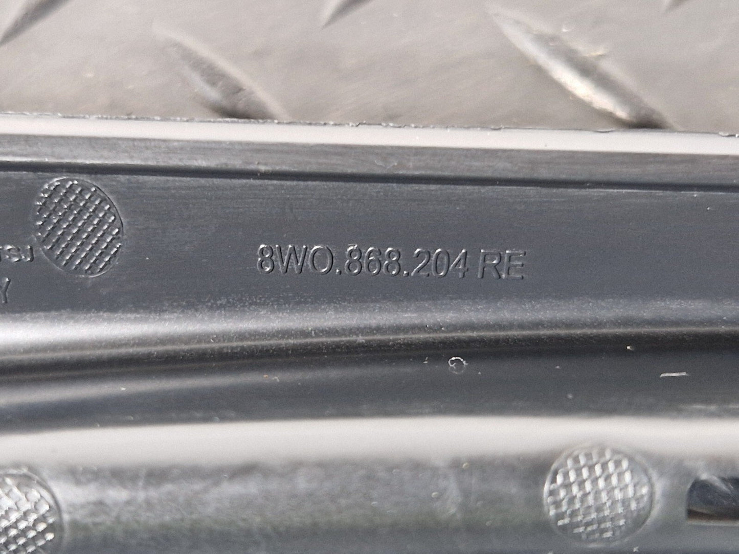 AUDI Unknown Part Type 8W0035225