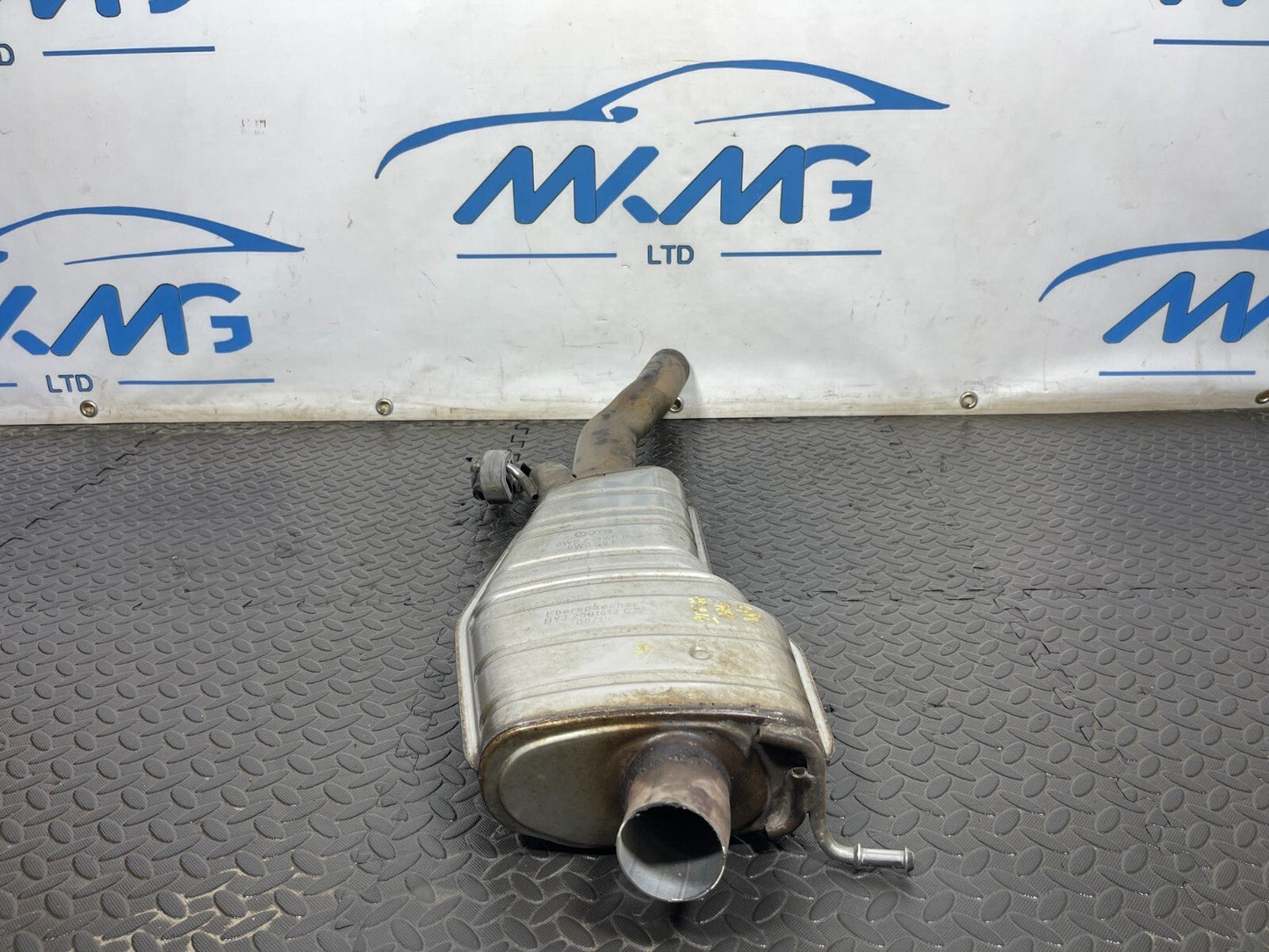 16-19 AUDI A4 B9 2.0TDI S-LINE EXHAUST SILENCER 8W0253411R
