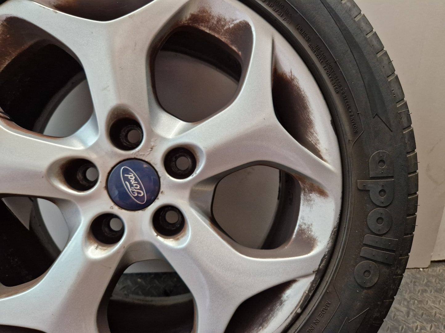 Ford C-Max MK2 (C344) 16" Alloy Wheel with Tyre 215/55/16 ~4mm