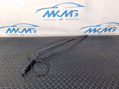 18-ON MERCEDES BENZ SPRINTER W907 WIPER ARM LEFT SIDE N/S A9108203500