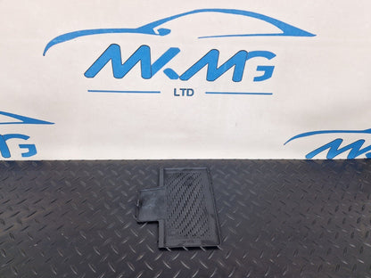 19-ON MERCEDES CLA C118 CENTRE CONSOLE INTERIOR RUBBER INSERT TRIM A1778230300