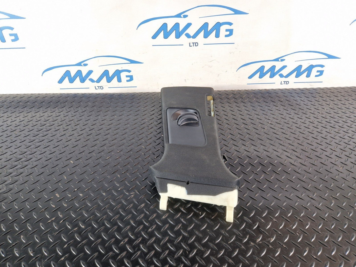 16-20 AUDI Q7 4M GENUINE LEFT N/S B PILLAR TRIM COVER 4M0867243B