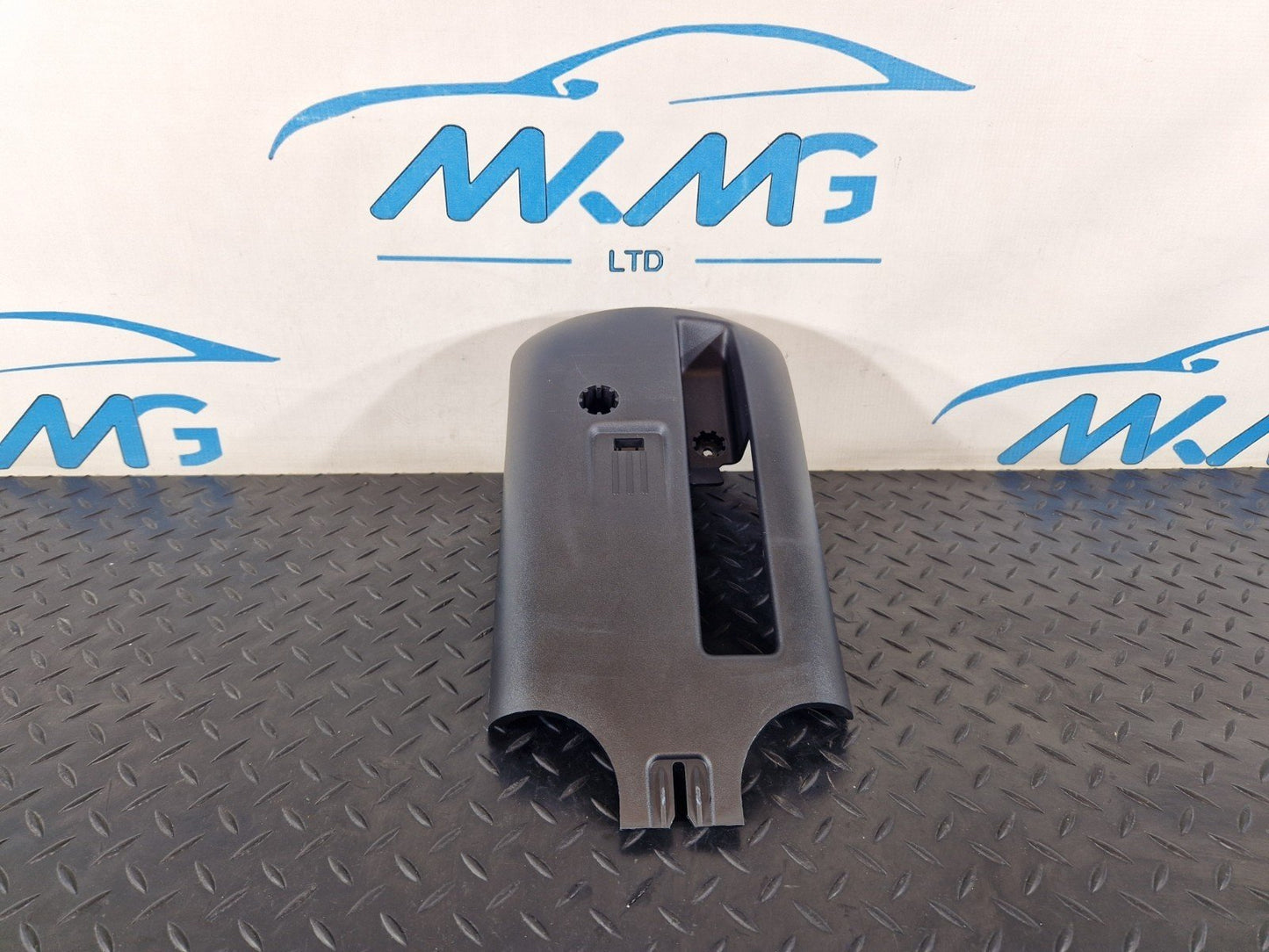 14-19 LAND ROVER L550 DISCOVERY SPORT LOWER STEERING COLUMN SURROUND BJ32-3F900A