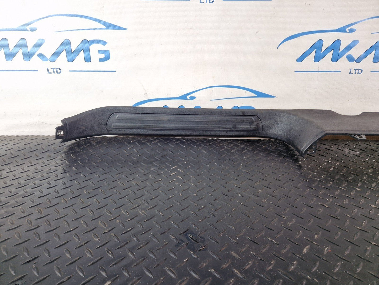 10-15 AUDI Q7 4L GENUINE RIGHT LOWER SILL TRIM 4L0853370