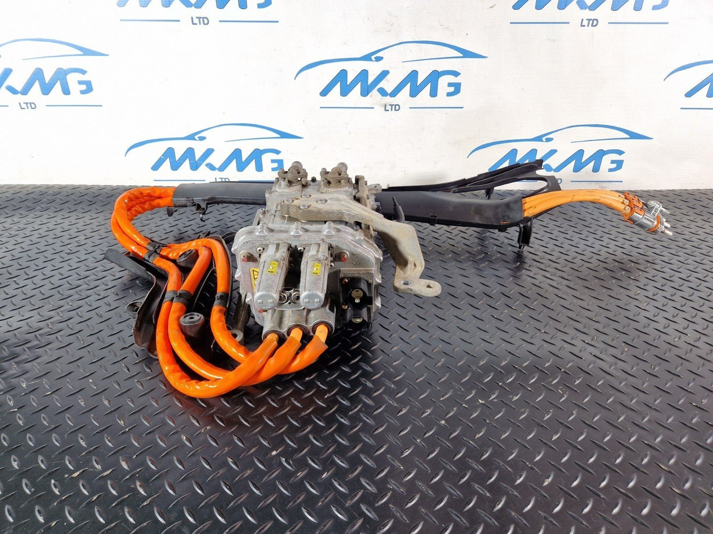 16-19 MERCEDES BENZ GLE W166 HYBRID BATTERY CONTROL UNIT ASSEMBLY A2769004101