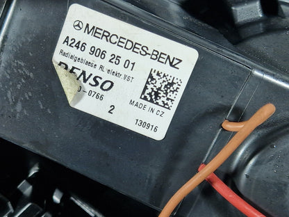 12-18 MERCEDES BENZ W176 HEATER MATRIX CORE A2468302802 A2469062501 A2229060303