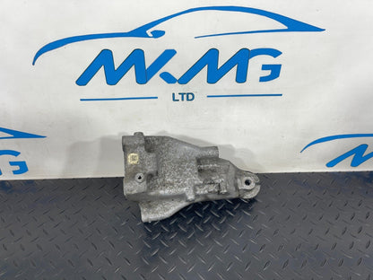 14-21 MERCEDES BENZ C300h W205 ENGINE SUPPORT MOUNT BRACKET RIGHT A6512234304