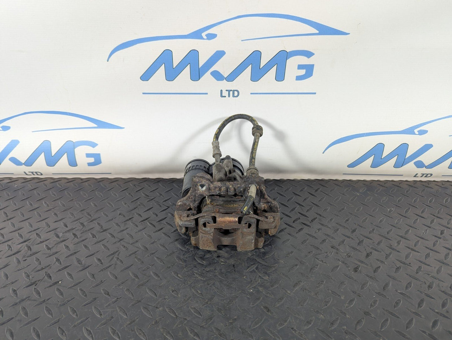 14-21 BMW 2 SERIES GRAN TOURER F46 GENUINE REAR LEFT SIDE BRAKE CALIPER 6798957