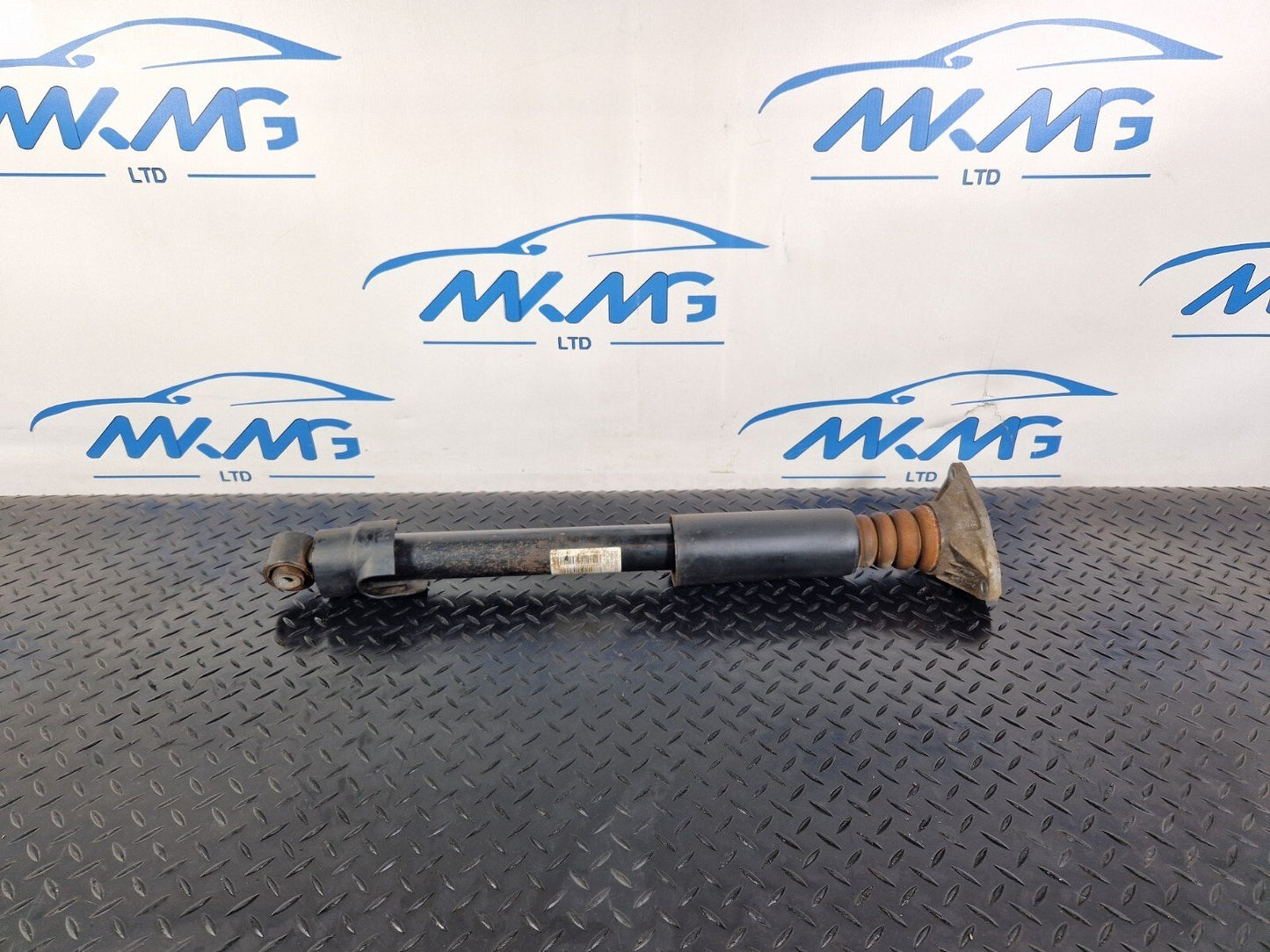 14-21 BMW 2 SERIES F45 F46 GENUINE REAR SHOCK ABSORBER FITS BOTH SIDES 6857465