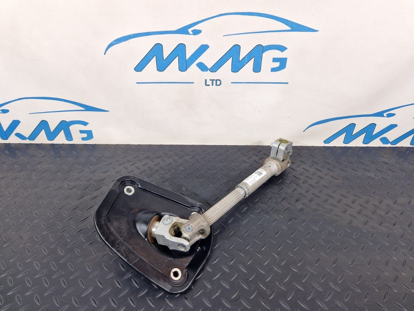 18-ON MERCEDES BENZ SPRINTER W907 W910 STEERING COLUMN SHAFT JOINT BEARING