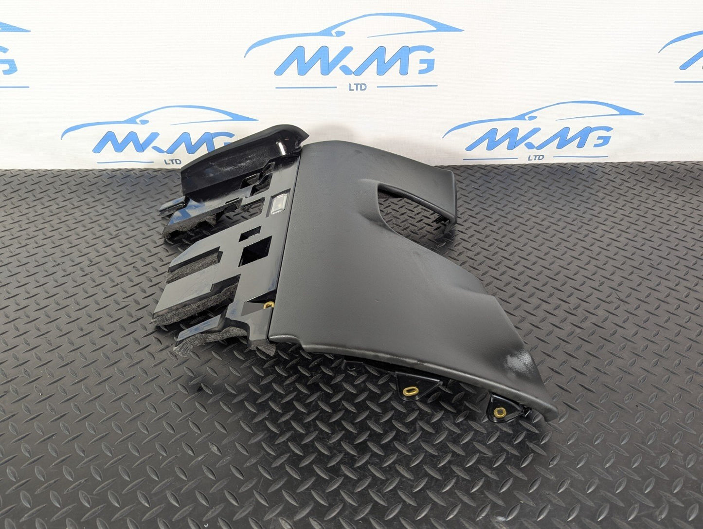 10-17 AUDI A8 4H DASHBOARD LOWER STEERING COLUMN COVER TRIM 4H285700638
