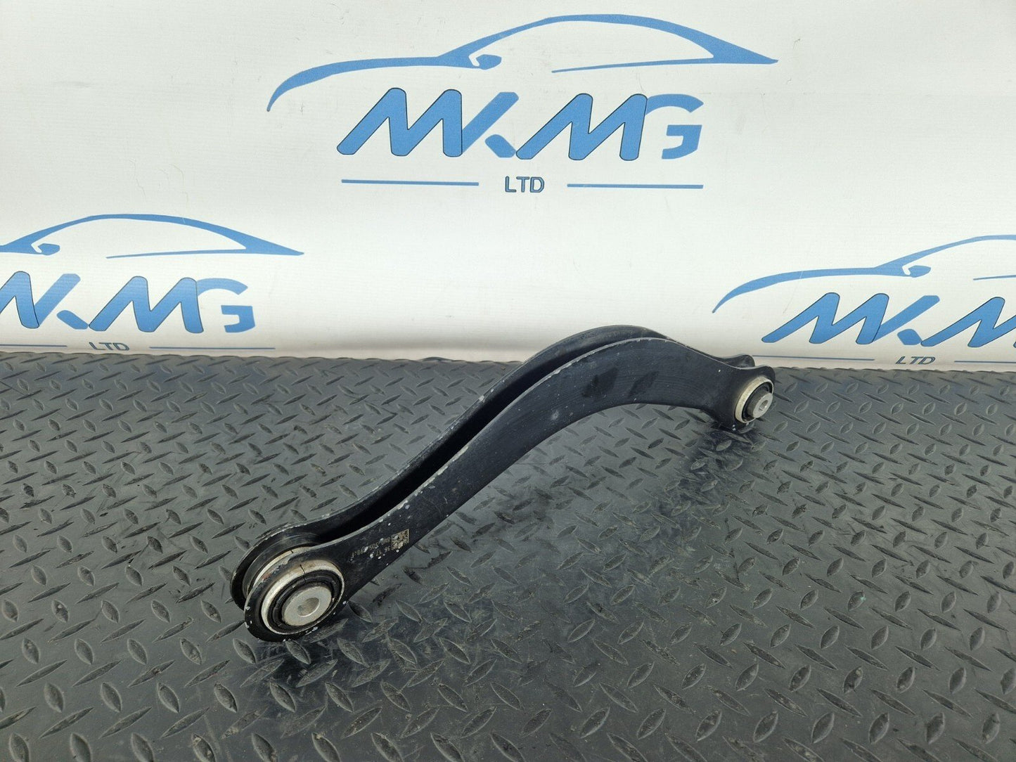 16-19 AUDI A4 B9 OEM REAR CONTROL ARM LEFT & RIGHT SIDE 8W0505371F