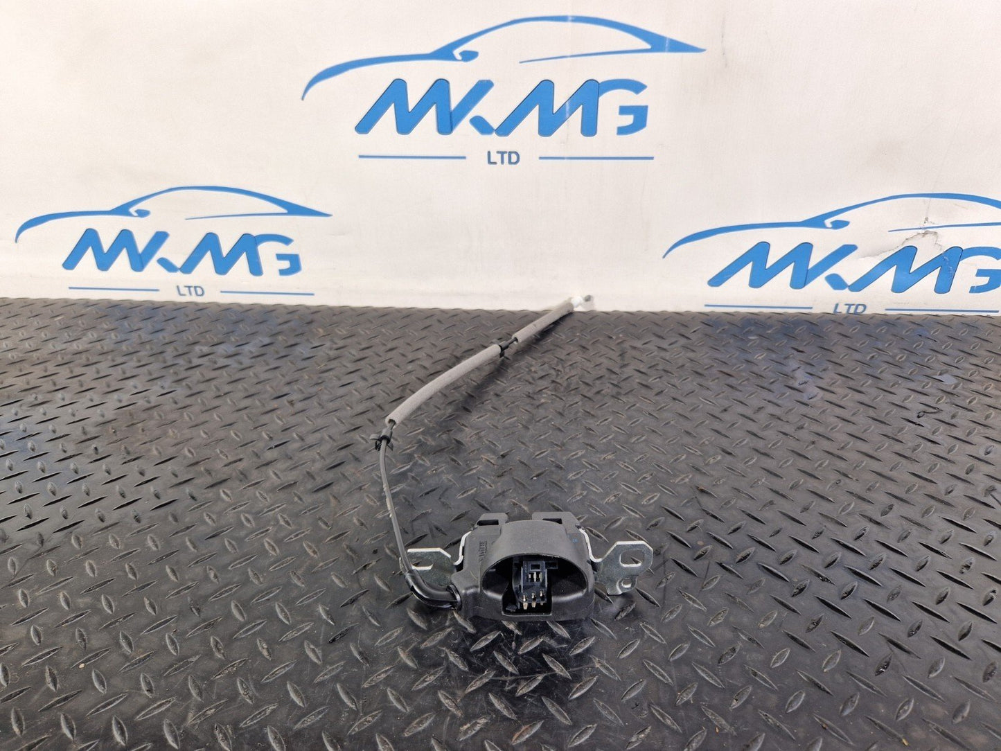 19-ON MERCEDES BENZ CLA C118 REAR LEFT N/S/R SEAT LOCK A1779005104