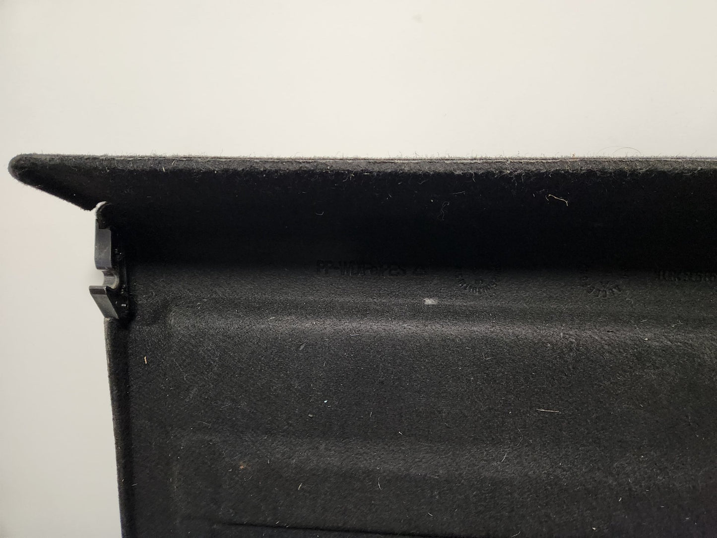 Skoda Yeti MK1 5L SUV Genuine Rear Load Boot Cover Parcel Shelf 5L6867769