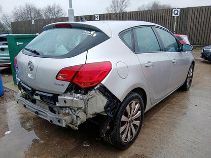 2014, Vauxhall, Astra, MK6 (J) (A3400)