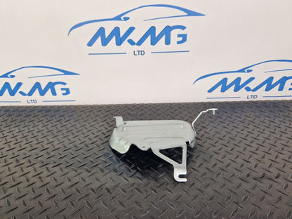 14-20 MERCEDES BENZ GLA 200 X156 CONTROL UNIT HOLDER BRACKET A1565450200