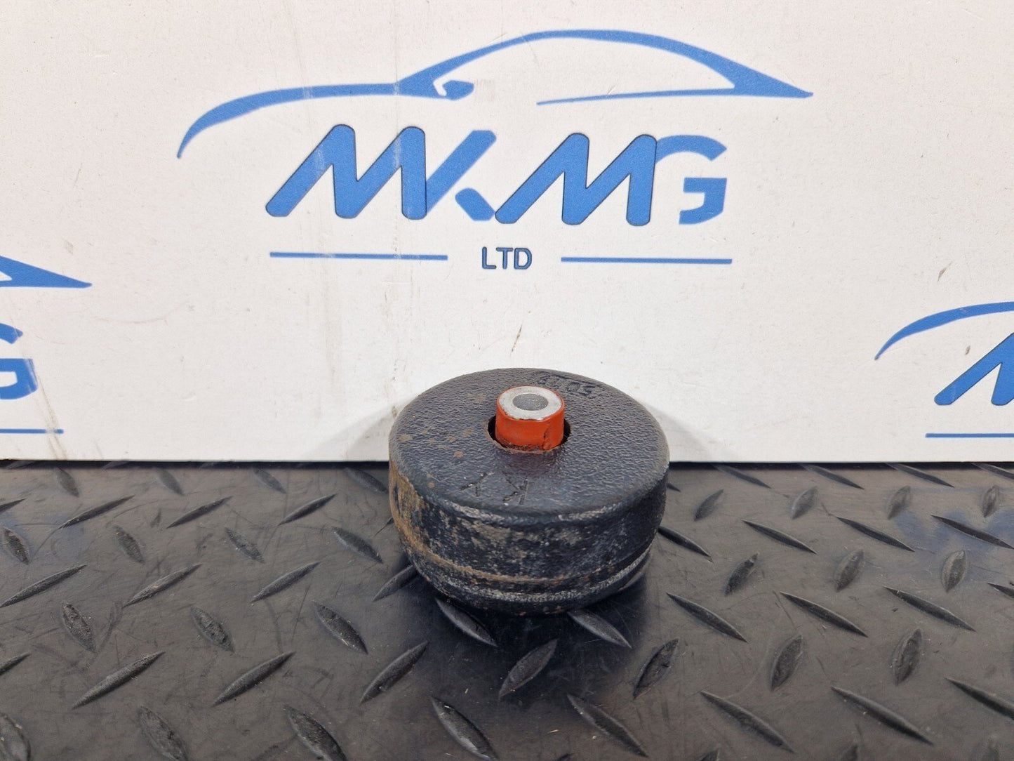 20-24 BMW 1 SERIES F40 GENUINE REAR AXLE VIBRATION ABSORBER 6897637