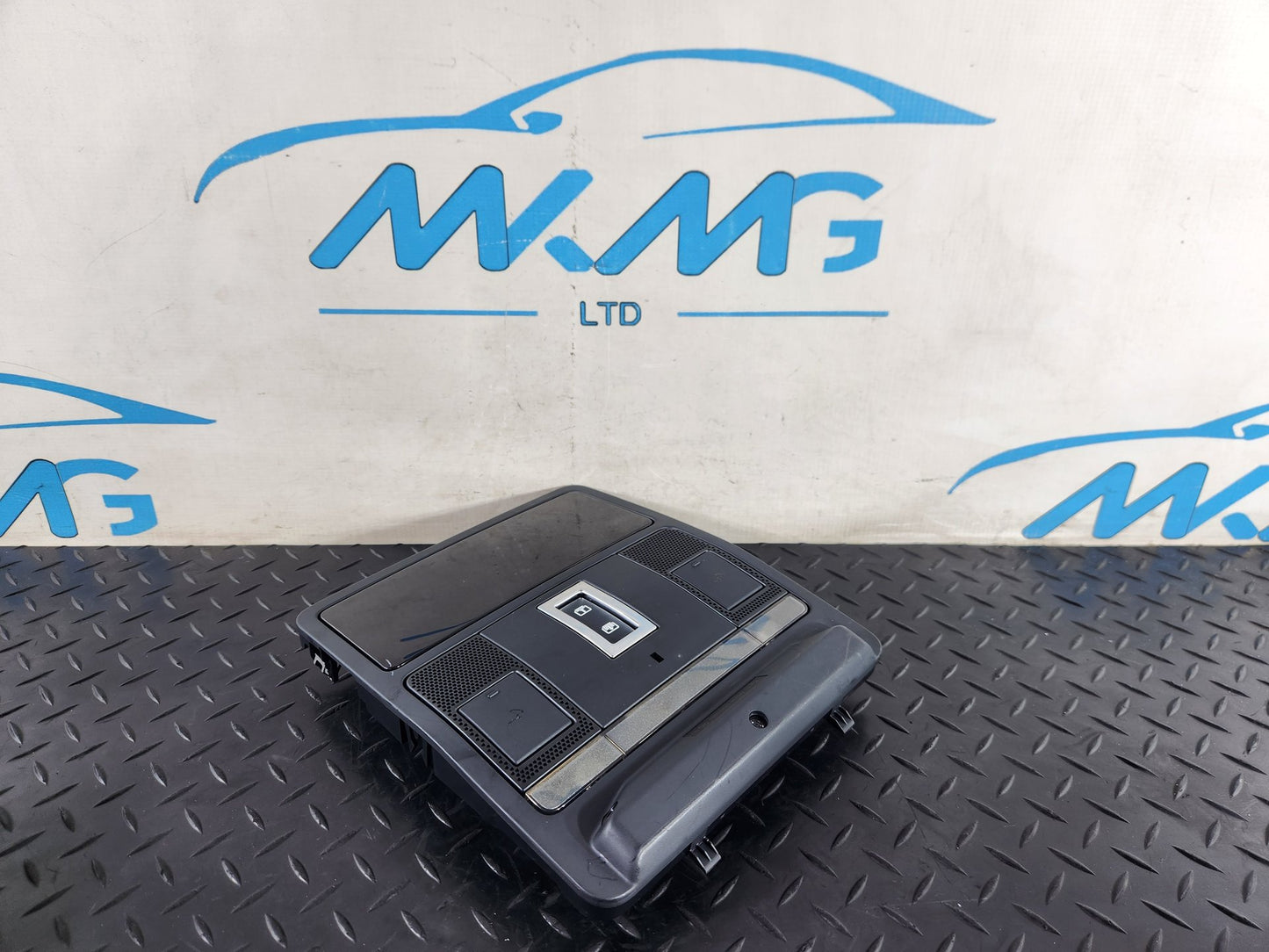 Land Rover Range Rover Evoque L551 Interior Centre Roof Light M8D2-15K609-AA