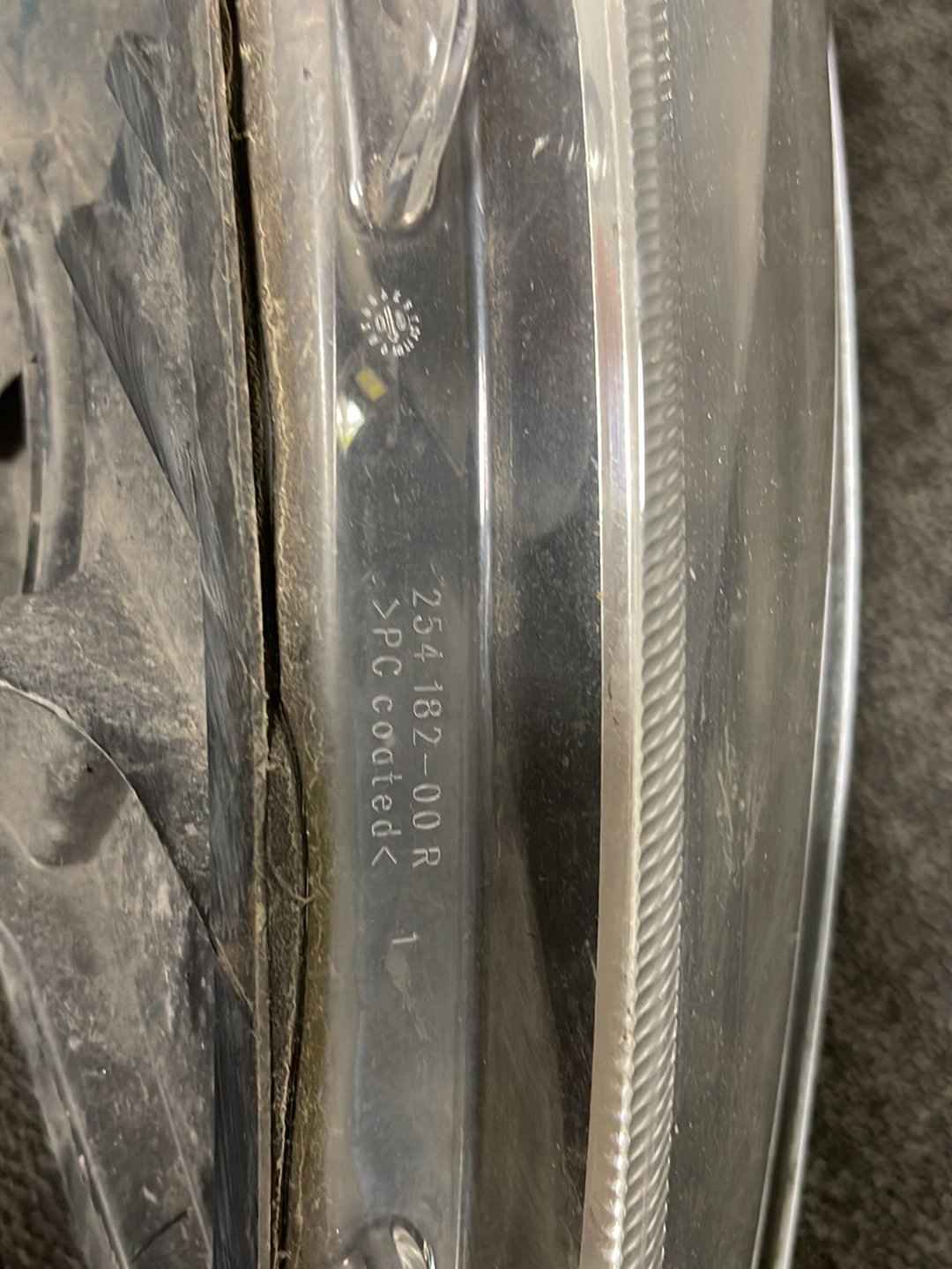 Ford Fiesta MK7 Hatchback Genuine Front Right O/S Driver Headlight 254182-00R