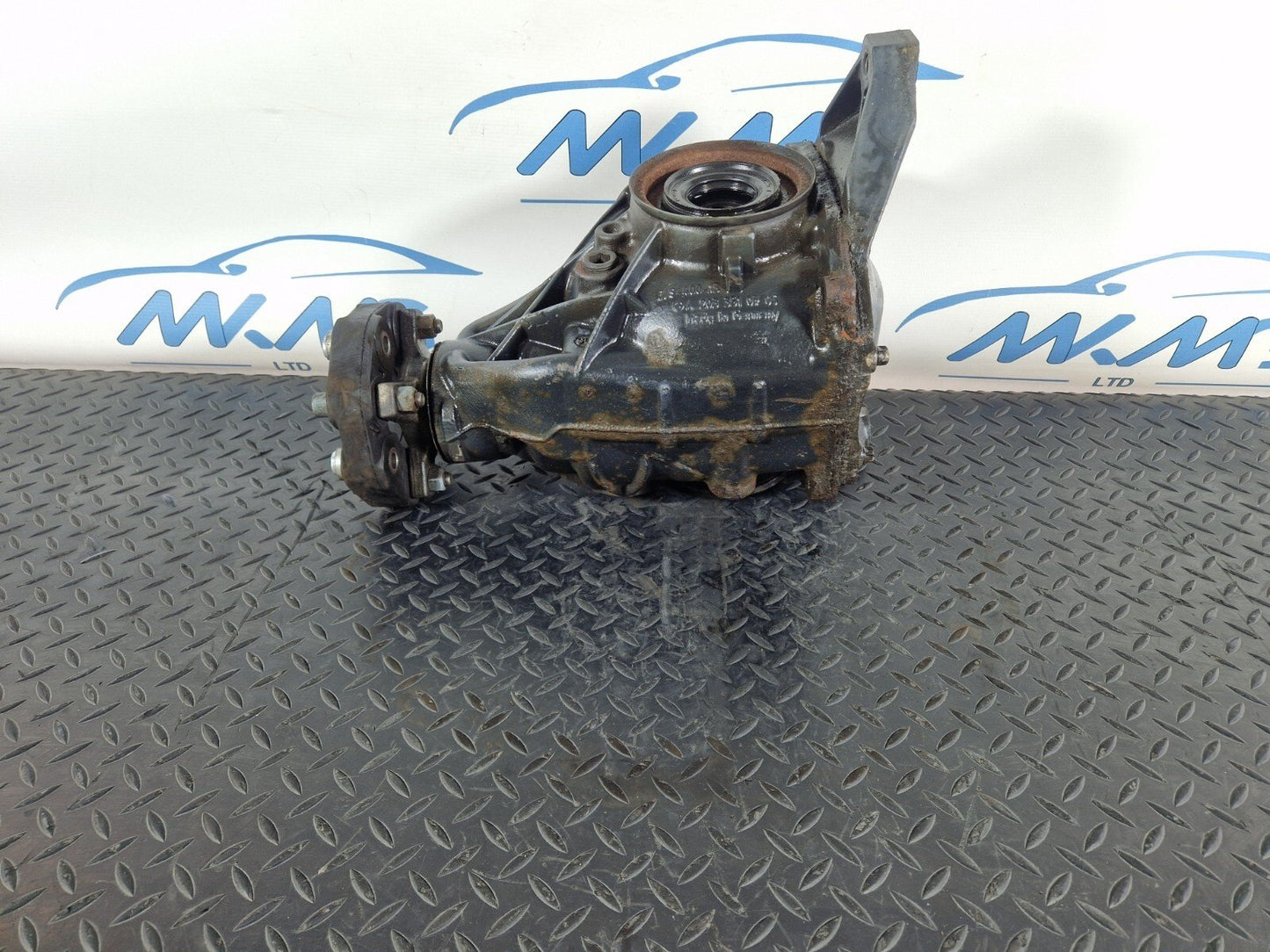 14-21 MERCEDES BENZ C300h W205 2.2L HYBRID DIFFERENTIAL A2033510705 A2053502602