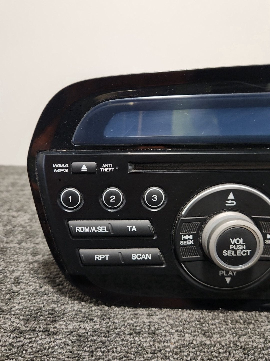 Honda Insight MK2 (ZE2) Genuine Radio Stereo CD Player Head Unit 39100-TM8-E01