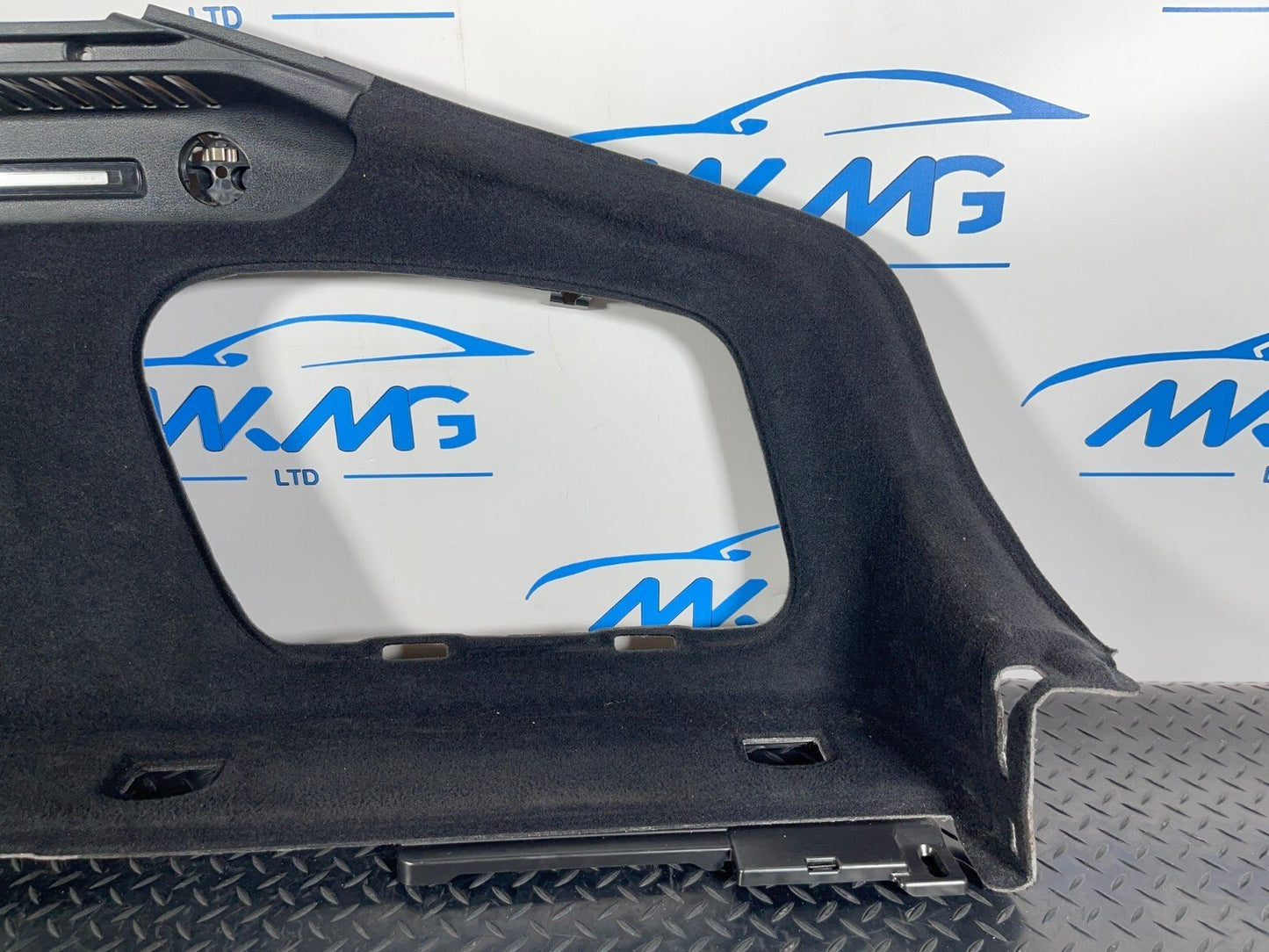 16-23 AUDI A5 F5 SPORTBACK S-LINE BOOT COMPARTMENT PANEL RIGHT 8W8863880D