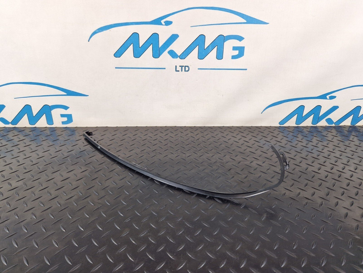 13-19 MERCEDES BENZ CLA C117 AMG FRONT RIGHT BUMPER SPOILER SKIRT A1178851422